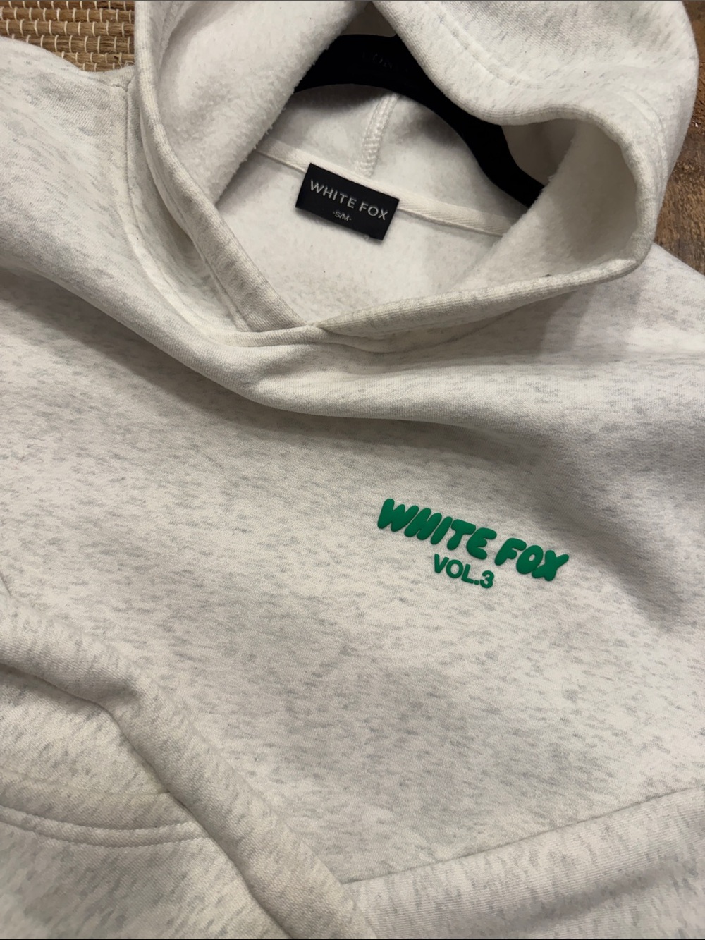 White Fox sweatshirt set - Picture 3 of 4